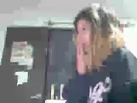 Snapshot of KratosAfroditacs chatting on 02-01-26, 11:14 KratosAfroditacs online show from 02-01-26, 11:14