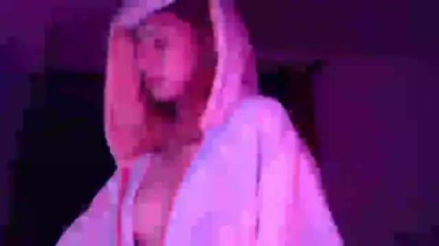 Snapshot of KratosAfroditacs chatting on 02-24-26, 08:01 KratosAfroditacs online show from 02-24-26, 08:01