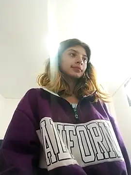 Snapshot of KratosAfroditacs chatting on 03-02-26, 10:38 KratosAfroditacs online show from 03-02-26, 10:38