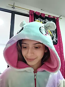 Snapshot of KratosAfroditacs chatting on 03-14-26, 04:45 KratosAfroditacs online show from 03-14-26, 04:45