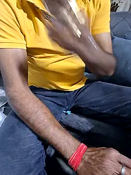 Snapshot of Decant_Ruhi143 chatting on 10-04-25, 05:22 Decant Ruhi143 online show from 10-04-25, 05:22