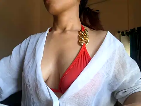 Queen Ayeshaa online show from 03-12-25, 06:51