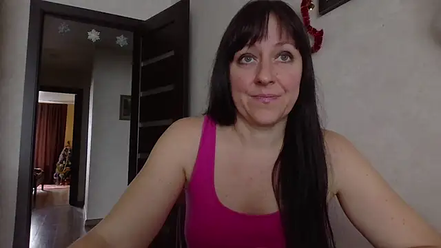 Snapshot of CarolinaReaperRed chatting on 12-18-25, 08:53 CarolinaReaperRed online show from 12-18-25, 08:53