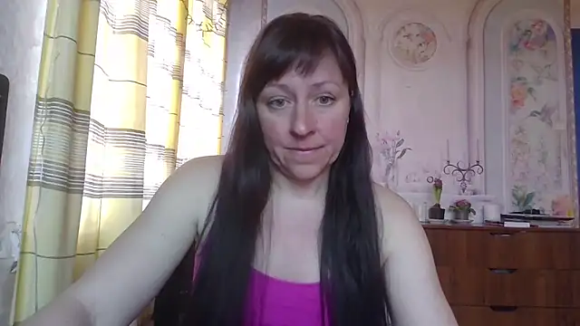 Snapshot of CarolinaReaperRed chatting on 03-13-26, 06:42 CarolinaReaperRed online show from 03-13-26, 06:42