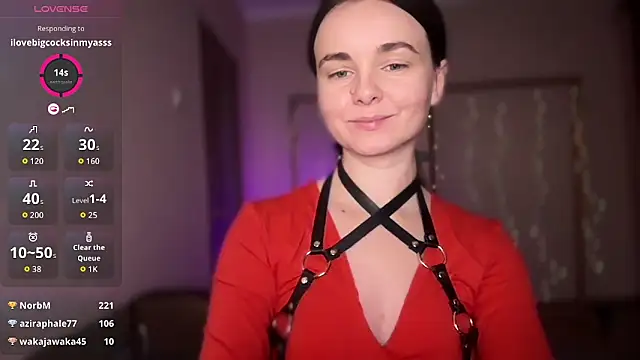 Snapshot of lanaloulou chatting on 11-13-25, 12:09 lanaloulou online show from 11-13-25, 12:09