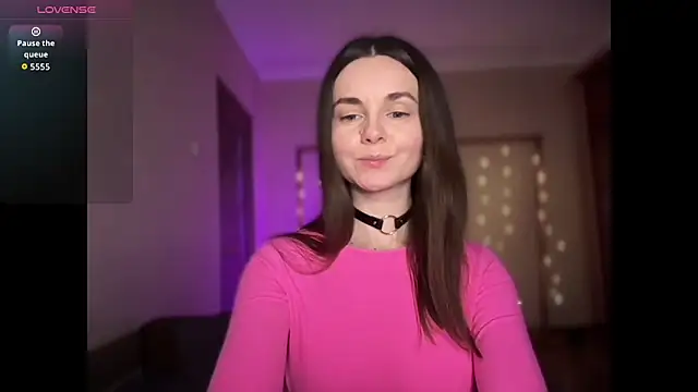 Snapshot of lanaloulou chatting on 02-06-26, 01:21 lanaloulou online show from 02-06-26, 01:21