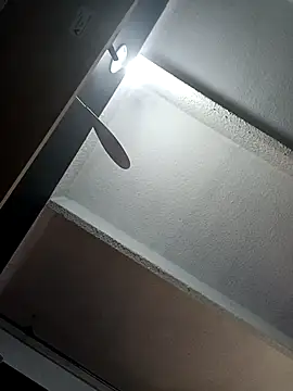 Ariana Rodriguez online show from 10-16-25, 03:02