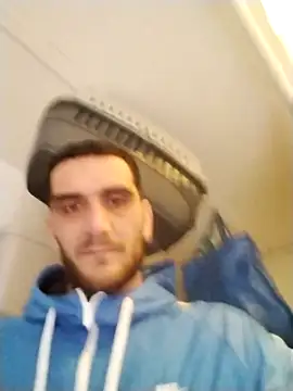 Snapshot of Anthopassif84 chatting on 03-11-25, 04:40 Anthopassif84 online show from 03-11-25, 04:40