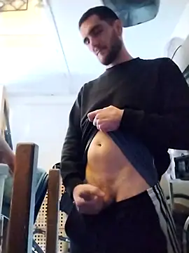 Snapshot of Anthopassif84 chatting on 03-16-25, 03:39 Anthopassif84 online show from 03-16-25, 03:39