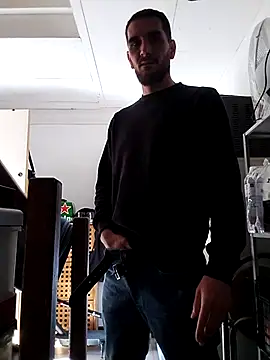 Snapshot of Anthopassif84 chatting on 03-17-25, 09:12 Anthopassif84 online show from 03-17-25, 09:12