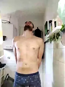 Snapshot of Anthopassif84 chatting on 03-19-25, 09:17 Anthopassif84 online show from 03-19-25, 09:17