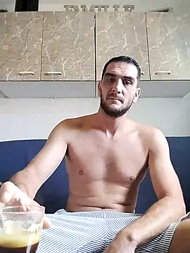 Snapshot of Anthopassif84 chatting on 09-09-25, 10:37 Anthopassif84 online show from 09-09-25, 10:37