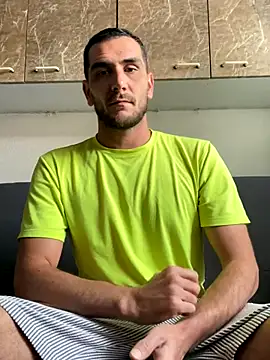 Snapshot of Anthopassif84 chatting on 10-14-25, 08:59 Anthopassif84 online show from 10-14-25, 08:59