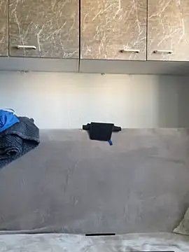 Snapshot of Anthopassif84 chatting on 03-20-26, 12:43 Anthopassif84 online show from 03-20-26, 12:43