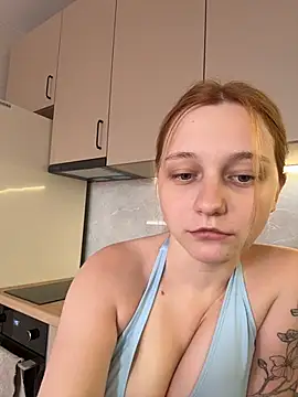 Snapshot of Bonechka chatting on 07-09-26, 12:09 Bonechka online show from 07-09-26, 12:09