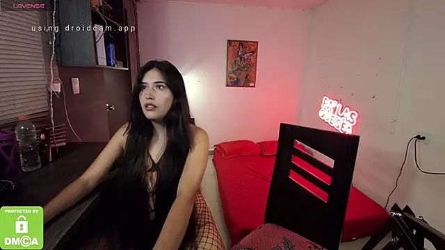 Snapshot of incubus2sucubus chatting on 03-07-26, 06:27 incubus2sucubus online show from 03-07-26, 06:27