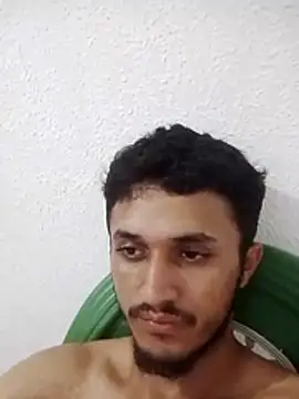 Snapshot of paugrosso553 chatting on 06-18-26, 02:23 paugrosso553 online show from 06-18-26, 02:23
