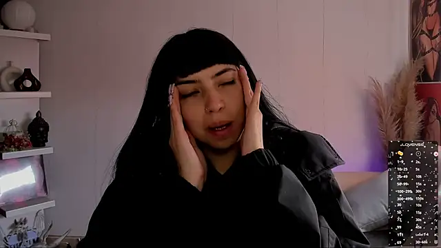 Snapshot of Saraa_Desiree chatting on 09-17-25, 01:02 Saraa Desiree online show from 09-17-25, 01:02