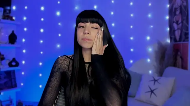 Snapshot of Saraa_Desiree chatting on 11-27-25, 11:51 Saraa Desiree online show from 11-27-25, 11:51