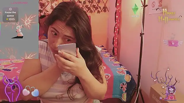 Snapshot of Anny__cute chatting on 11-01-25, 12:18 Anny cute online show from 11-01-25, 12:18