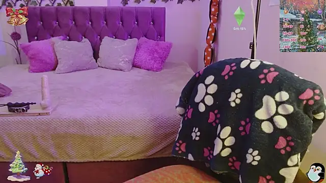 Snapshot of Anny__cute chatting on 12-15-25, 08:13 Anny cute online show from 12-15-25, 08:13