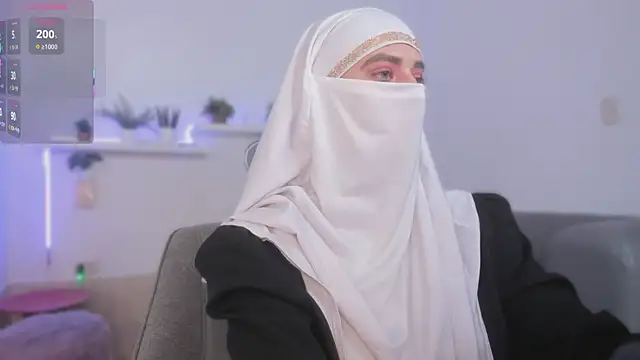 salma arabicc online show from 09-09-25, 04:01