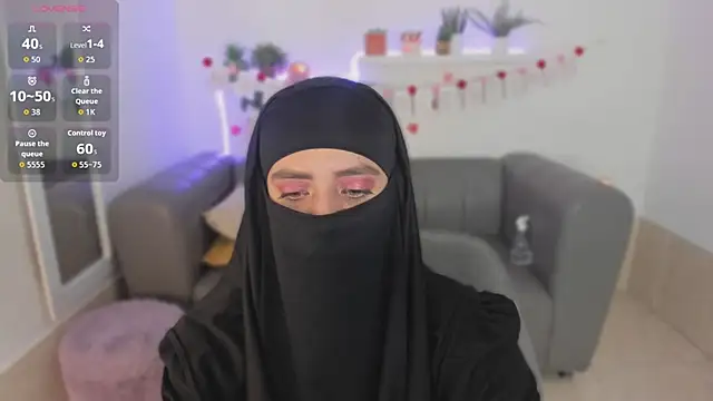 salma arabicc online show from 09-30-25, 04:39