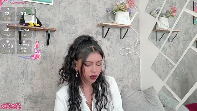 Devil AliceXo online show from 05-04-26, 08:27