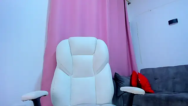 gaaby foxx online show from 11-06-25, 02:18