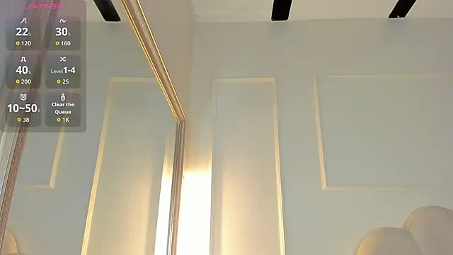 Candaceoweens online show from 11-13-25, 03:38