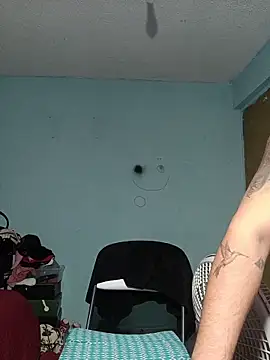 DocPepino online show from 05-19-26, 04:08
