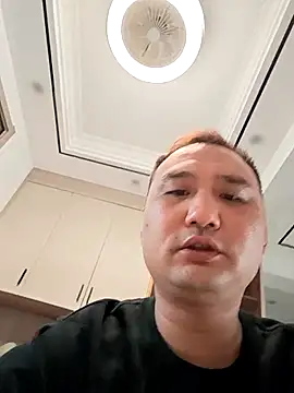 Snapshot of ll521521a chatting on 04-05-26, 01:58 ll521521a online show from 04-05-26, 01:58