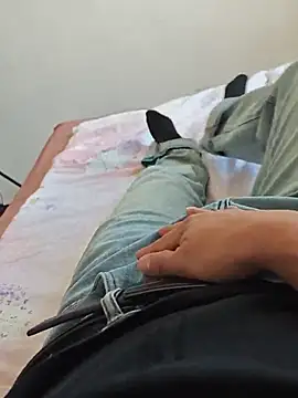 Snapshot of ll521521a chatting on 04-10-26, 04:39 ll521521a online show from 04-10-26, 04:39