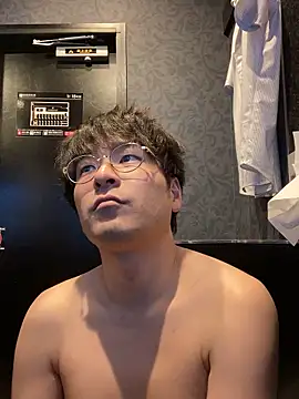 waka3232 online show from 10-03-25, 01:41