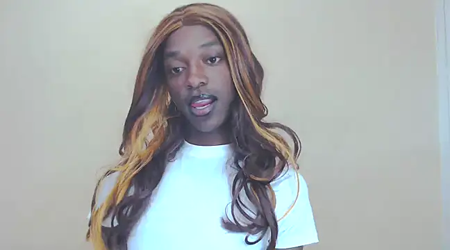 Snapshot of DarkTwink20 chatting on 03-08-25, 03:02 DarkTwink20 online show from 03-08-25, 03:02