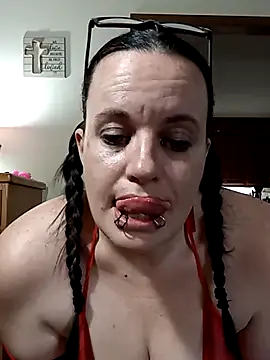 cattlegurl online show from 03-04-25, 08:27