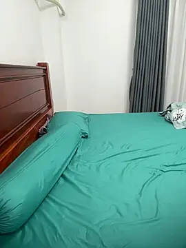 Snapshot of TOP_yoyo chatting on 03-19-25, 07:06 TOP yoyo online show from 03-19-25, 07:06