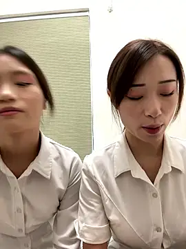 Snapshot of TOP_yoyo chatting on 01-08-26, 07:54 TOP yoyo online show from 01-08-26, 07:54