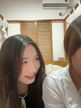 Snapshot of TOP_yoyo chatting on 01-16-26, 06:50 TOP yoyo online show from 01-16-26, 06:50