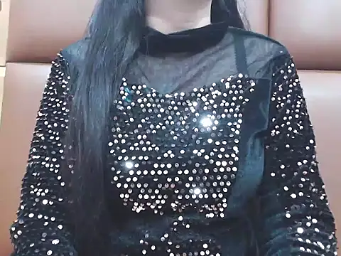 Snapshot of RealNaina chatting on 11-11-25, 05:46 RealNaina online show from 11-11-25, 05:46