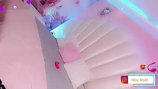 Nina Keyli online show from 02-19-26, 08:05