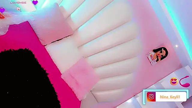 Nina Keyli online show from 03-12-26, 07:31