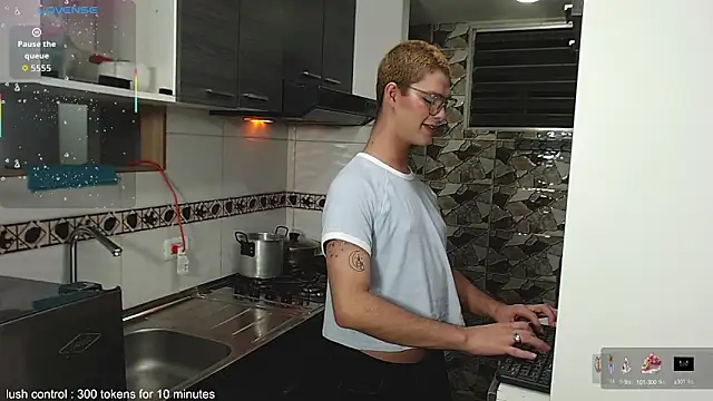 juanes puthee online show from 10-07-25, 12:19