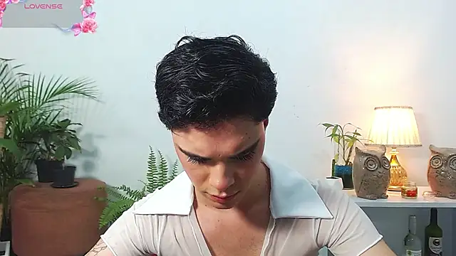 Snapshot of juanes_puthee chatting on 03-02-26, 07:15 juanes puthee online show from 03-02-26, 07:15