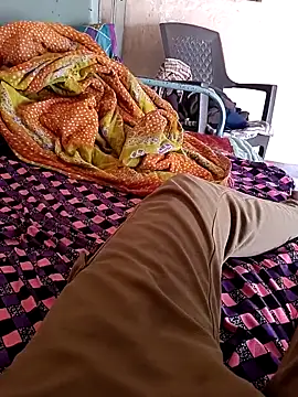 Snapshot of adp-007 chatting on 02-12-26, 04:51 adp-007 online show from 02-12-26, 04:51