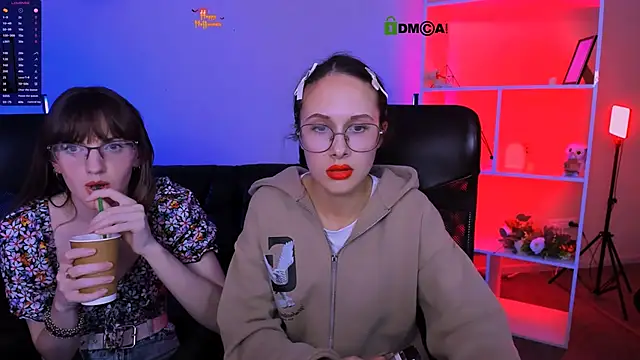 mona cloud online show from 11-05-25, 07:58