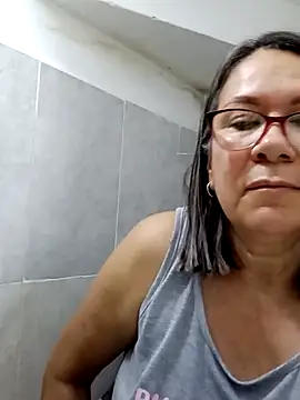 victoria wayne online show from 11-27-25, 09:55