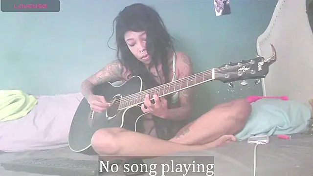 Snapshot of StellaDallas69 chatting on 12-03-25, 12:03 StellaDallas69 online show from 12-03-25, 12:03