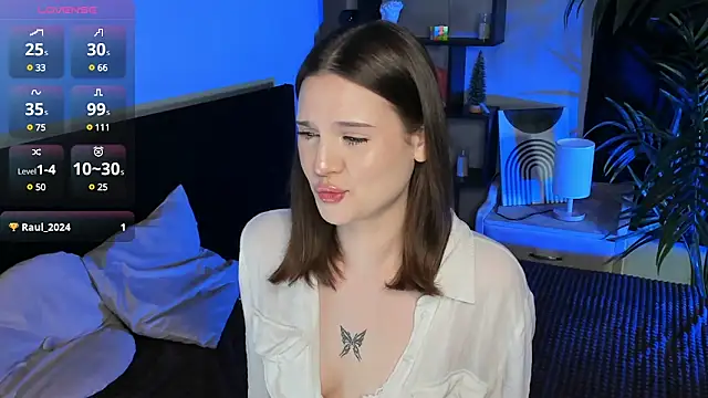 Snapshot of LisaBaillea chatting on 03-20-25, 09:02 LisaBaillea online show from 03-20-25, 09:02