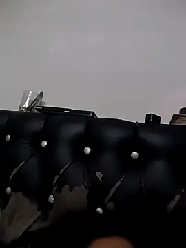 Snapshot of tokio32 chatting on 09-25-25, 10:35 tokio32 online show from 09-25-25, 10:35